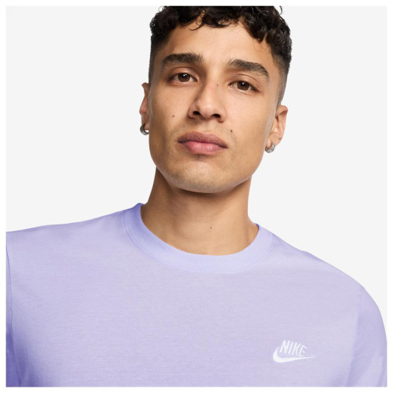 Nike Ανδρική κοντομάνικη μπλούζα Sportswear Club Nike Ανδρική κοντομάνικη μπλούζα Sportswear Club